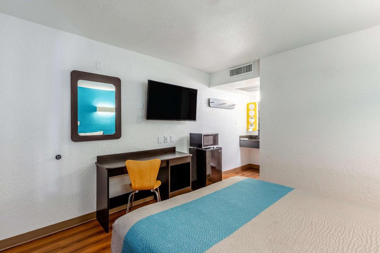 Motel 6-Valdosta, Ga - University Eksteriør billede